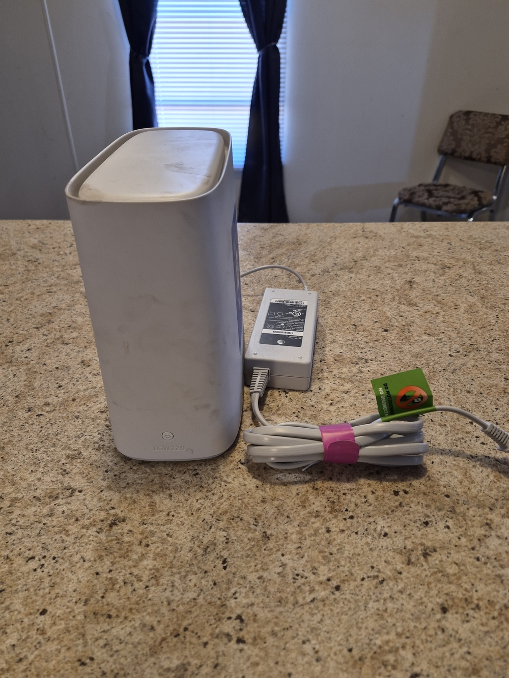 AT&T White Networking Modem Router - - Picture 3 of 16